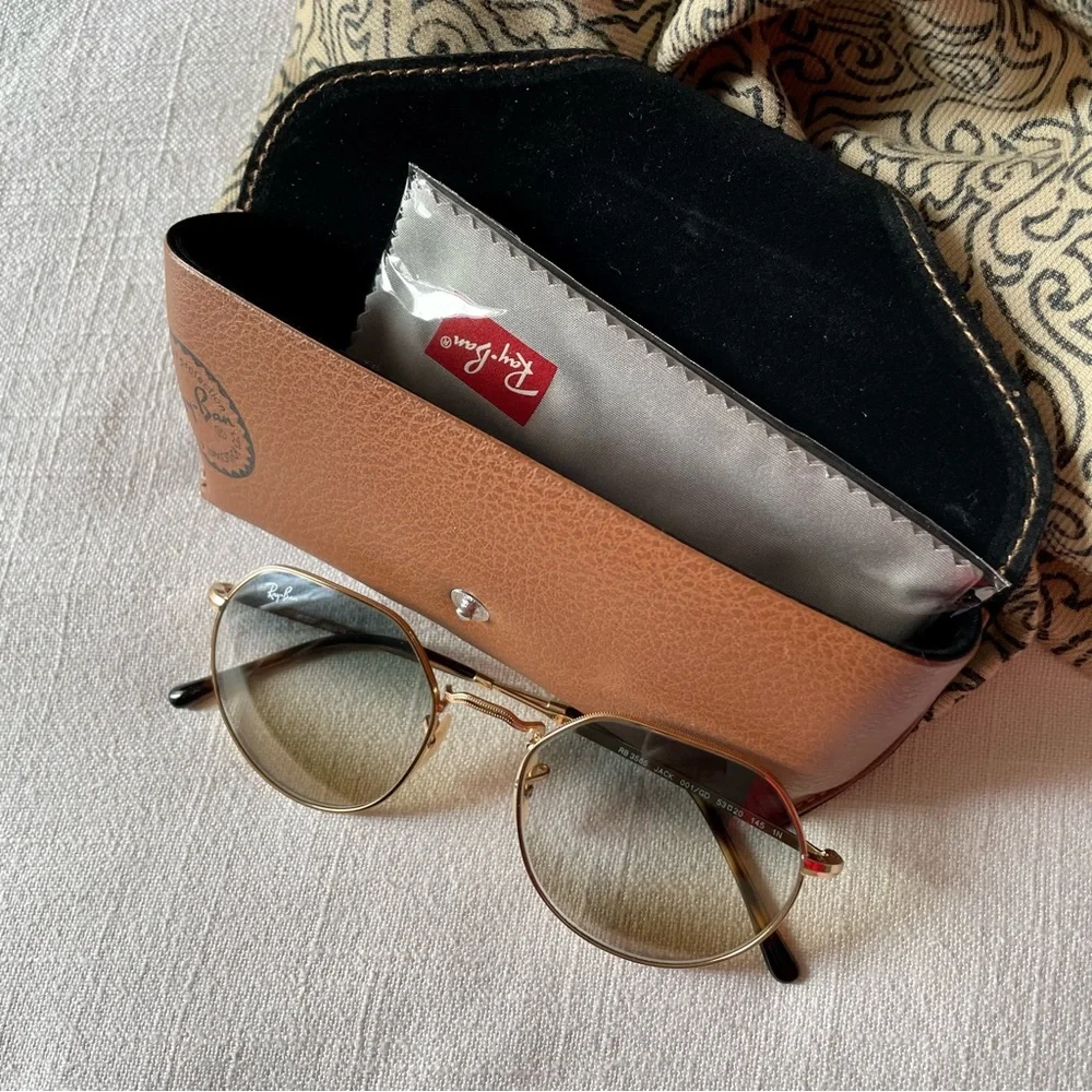 Ray bans sunglasses - Picture 2 of 5